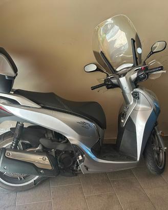 Honda Sh 300