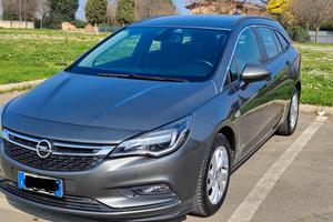 Opel Astra Sports Tourer 