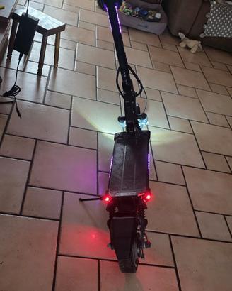 Monopattino Elettrico