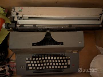Macchina da scrivere  elettronica Olivetti Editor