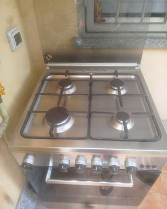 Cucina a gas della GLEM nuova, mai usata