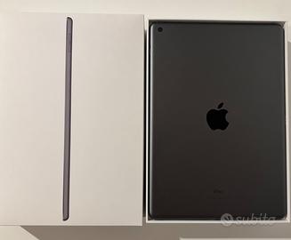 iPad 8ª Generazione (2020) - 32GB - Grigio Sideral