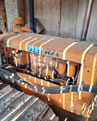 Trattore Fiat 70C e aratro