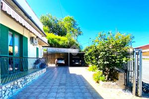 3 LOCALI A PAOLA