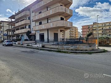 Locale commerciale di mq 70