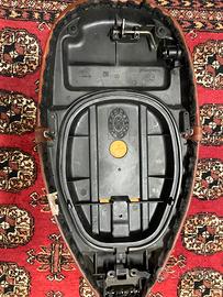 Ricambi vespa et4 sella