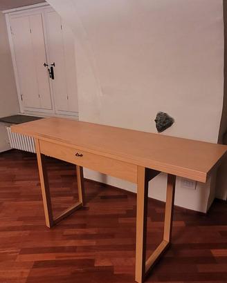 Tavolo marca Calligaris trasformabile