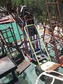 Carrelli manuali