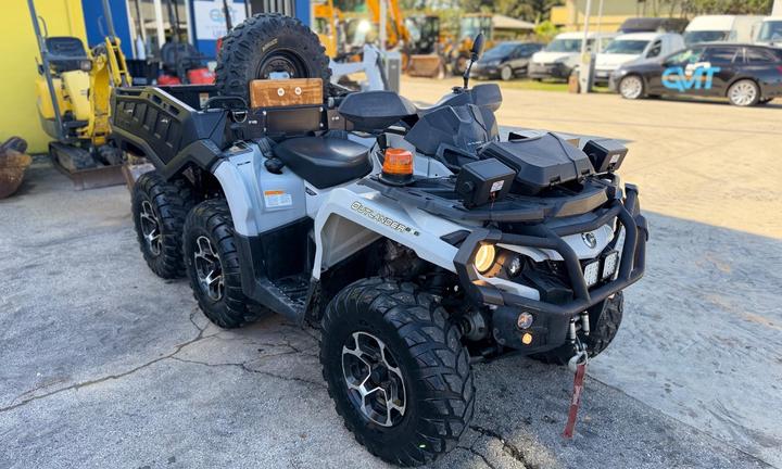 Can-Am Outlander 6x6 - 2016