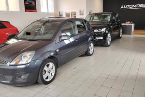 Ford Fiesta 1.2 16V 5p. Ghia