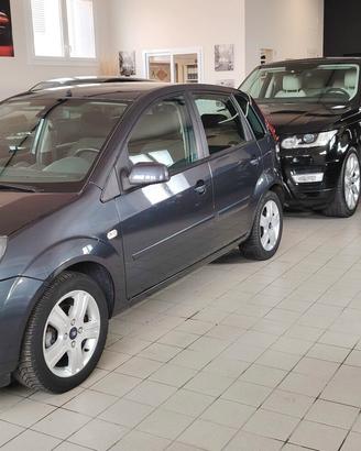 Ford Fiesta 1.2 16V 5p. Ghia