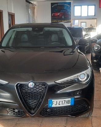 Alfa Romeo Stelvio 2.0 Turbo 280 CV AT8 Q4 Super