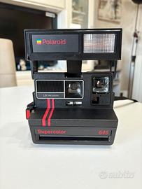 Macchina fotografica Polaroid Supercolor 645 