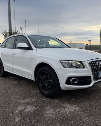 AUDI Q5 2.0 TDI 170 CV quattro S-LINE