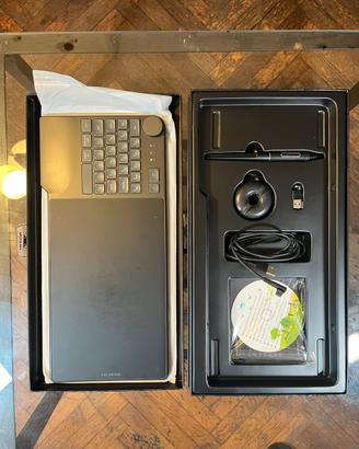 Tavoletta grafica Huion Inspiroy Keydial KD200