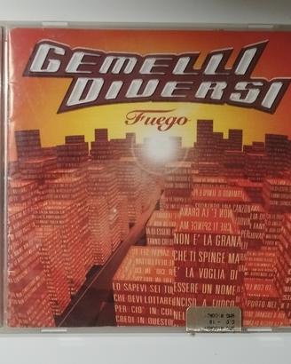 CD Gemelli Diversi