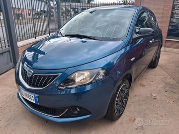 Lancia Ypsilon 1.0 FireFly 5 porte S&S Hybrid Ecoc