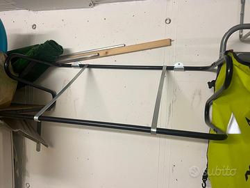 Portagomme salvaspazio da muro