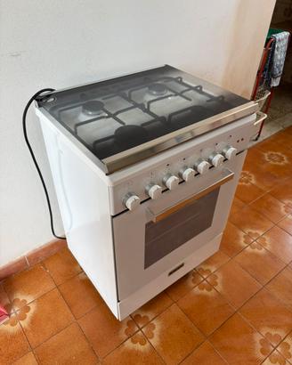 CUCINA A GAS metano/gpl