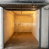 Box a Monza Via Niccolò Paganini 1 locali