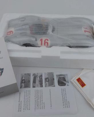 CMC 1/18 MERCEDES-BENZ W196R 1954/55 STREAMLINER B