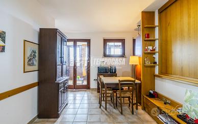 Grazioso appartamento con ingresso indipendente