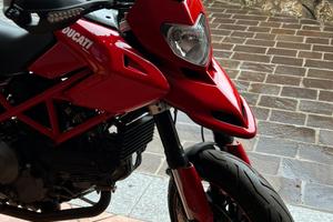 Ducati Hypermotard 1100 Evo
