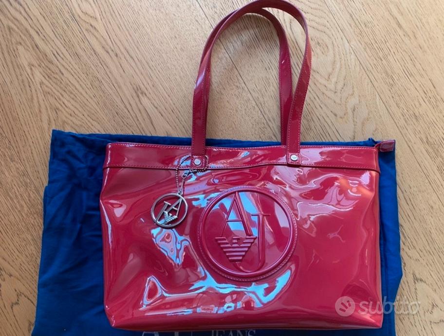 Borsa vernice rosso Armani Jeans Abbigliamento e Accessori In vendita a Brescia