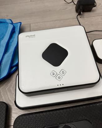 iRobot Braava 390T Lavapavimenti