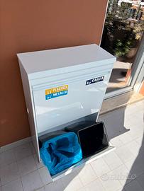 Pattumiera per differenziata in metallo