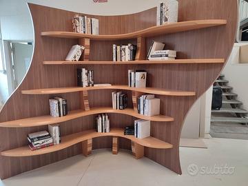 Libreria angolare