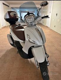 Prezzo trattabile Piaggio Beverly 300 Anno 2018