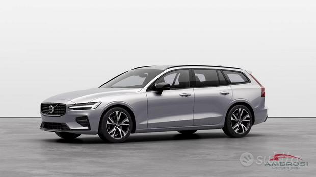 VOLVO V60 Mild Hybrid B4 Automatico Plus Dark