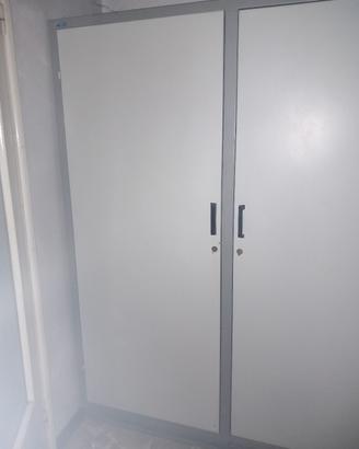 Armadio 2 ante in acciaio da ufficio 