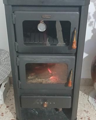 stufa a  legna con forno