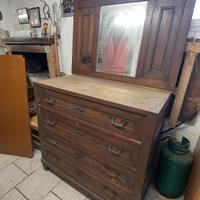 Cassettiera in legno 