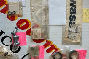 STOCK RICAMBI KAWASAKI ZXR 400