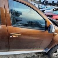DACIA DUSTER 2012 - PORTA ANTERIORE DESTRO