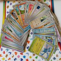 75 carte Pokemon reverse scarlatto e violetto base