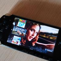 Psp 2004 nera con memory da 2gb + adattatore usb-c