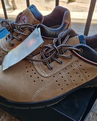 Scarpe antinfortunistiche SIR numero 44