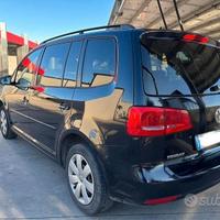 Volkswagen Touran 7 posti - 2011 IN ARRIVO