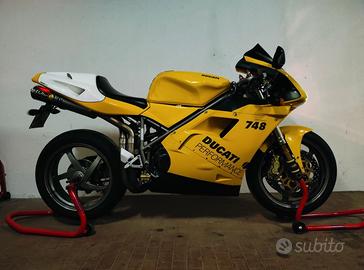 Ducati 748 R