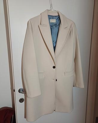 Cappotto bianco Vicolo