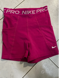 pantaloncini sportivi nike pro