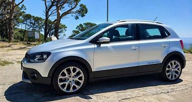 Volkswagen Polo Cross 1.4 TDI 90cv Bluemotion 2015