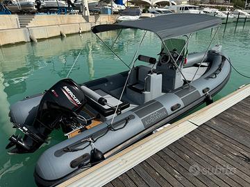 Acquaviva 635 - Mercury 40 PRO