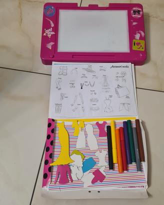 Gioco per Bimbe Scuola di moda  Barbie 