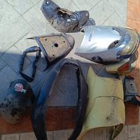 Serie carene Aprilia SR 50 