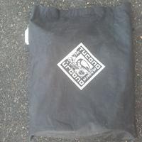 pantaloni per pioggia